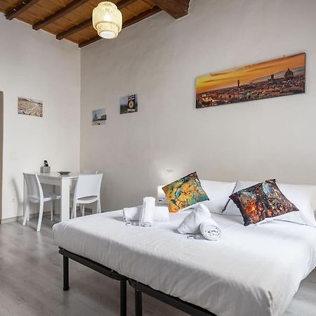 Unyca - Santa Croce Cozy Apartment Флоренция Экстерьер фото
